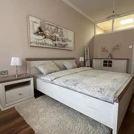 Apartamento Teodora *